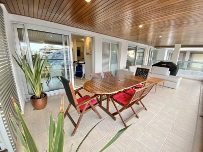 VENTA APARTAMENTO 2 DORMITORIOS - ICON BRAVA 