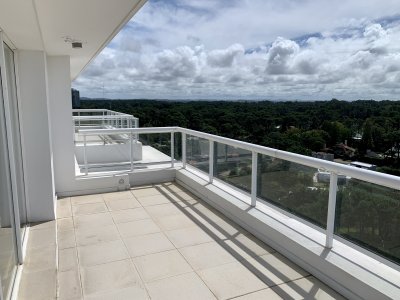 Apartamento en Roosevelt, 3 dormitorios *