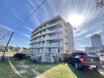 ALQUILER ANUAL APARTAMENTO 2 DORMITORIOS LA LOMA