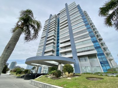 VENTA APARTAMENTO 3 DORMITORIOS Y SERVICIO - ART BOULEVARD