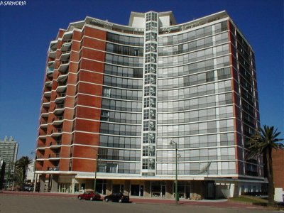 Apartamento en Peninsula, 2 dormitorios *