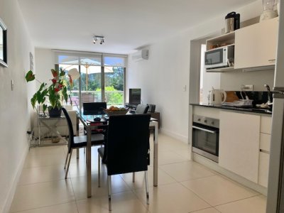 Apartamento en ALQUILER TEMPORAL - Servicios completos - Barrio Jardin