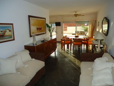 Apartamento en Peninsula, 2 dormitorios *