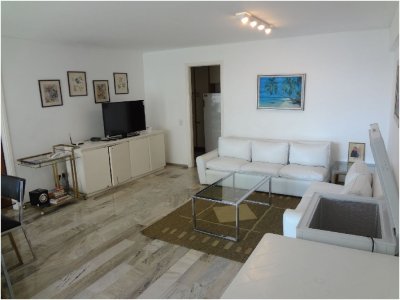 Apartamento en Peninsula, 3 dormitorios *