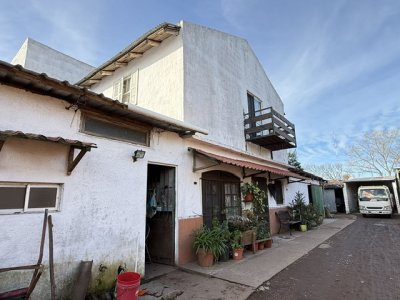 VENTA - Casa centrica en Maldonado 