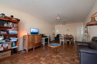Venta de apartamento 3 dormitorios con parrillero en Cordón 