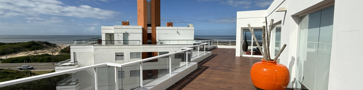 Hermoso Apto Frente Al Mar REF:9025