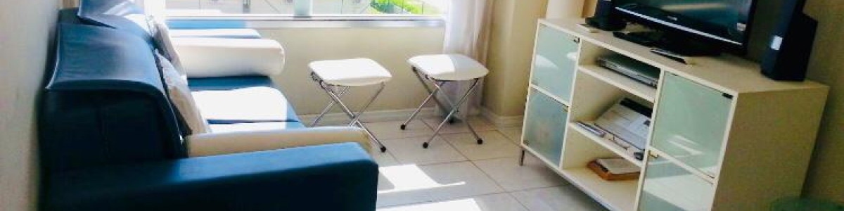 Excelente apartamento en muy buena ubicación en edificio Doce Lunas con todo los servicios.Ref: 5975