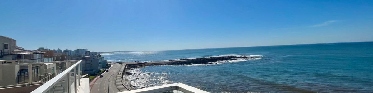 Exclusivo Penthouse en Península con Vista Panorámica al Mar. REF: 6303