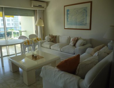 Lindo apartamento frente al mar