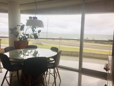 ESPECTACULAR APARTAMENTO CON VISTA AL MAR REF.6442