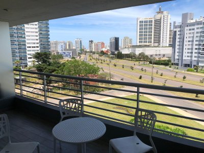 Espectacular apartamento en edificio con amenities de primer nivel
