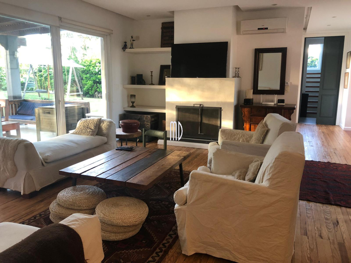 Marly - GoPunta - Portal Inmobiliario de Punta del Este - Maldonado