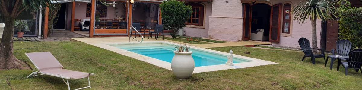 Hermosa casa en barrio residencial (6348)