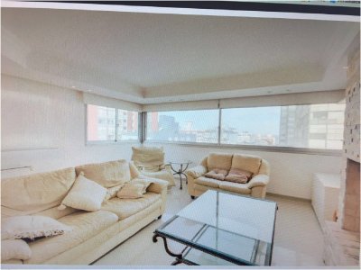 Apartamento en Peninsula, 3 dormitorios *