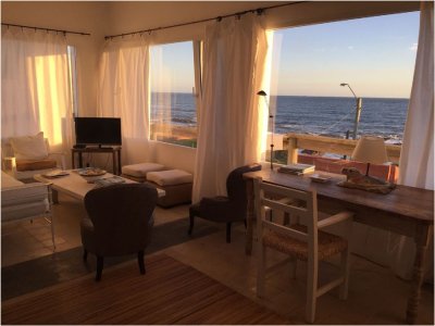 Apartamento a pasos del mar en La Posta