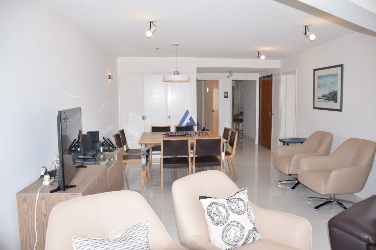 Brava - GoPunta - Portal Inmobiliario de Punta del Este - Maldonado