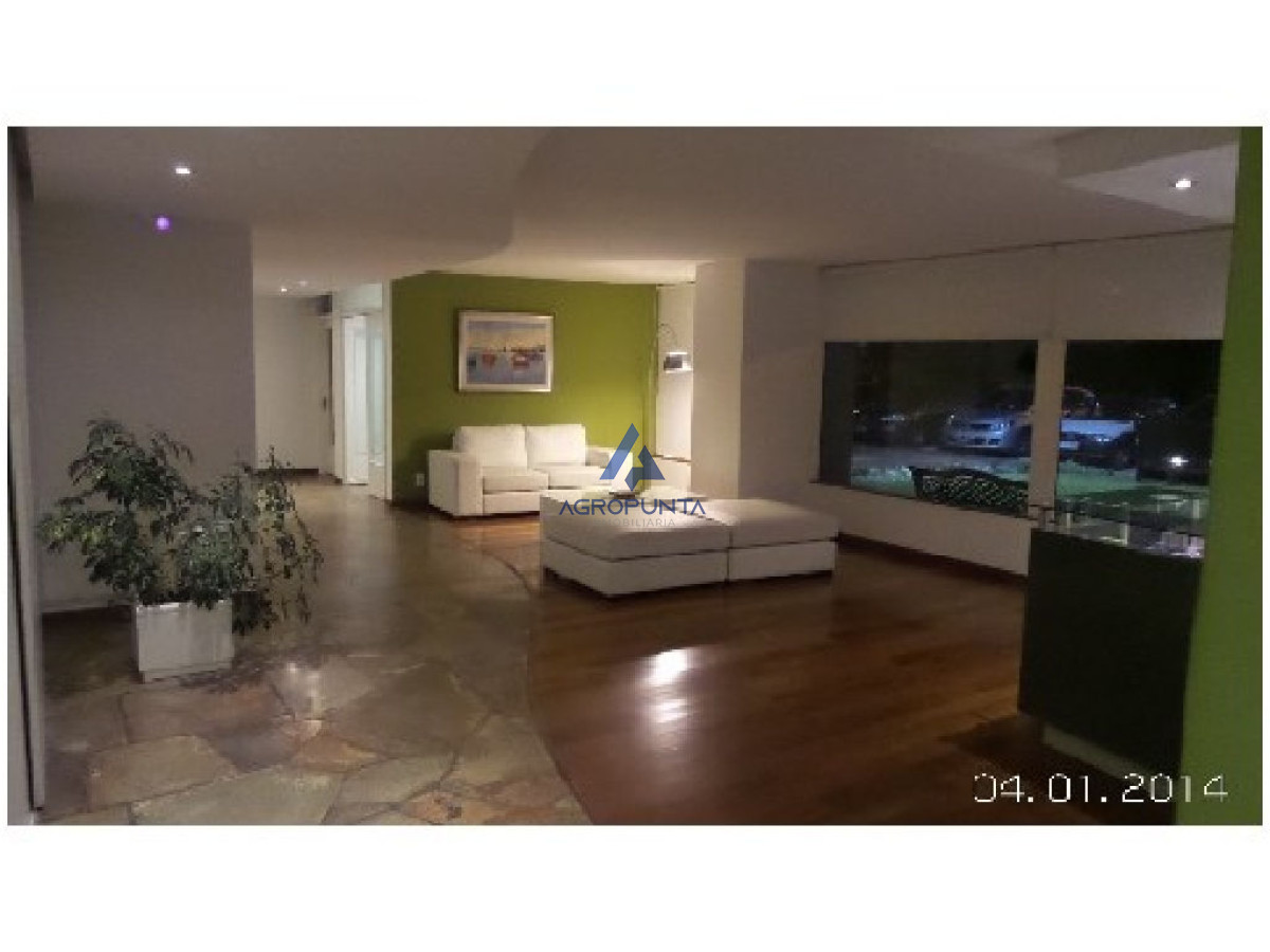 Aidy Grill - GoPunta - Portal Inmobiliario de Punta del Este - Maldonado