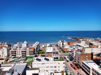 Apartamento 3 dormitorios en Peninsula