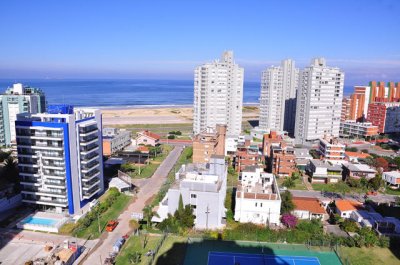 Apartamento en Brava, 2 dormitorios *