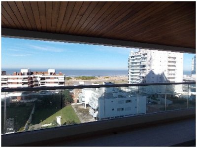 Apartamento en Brava, 2 dormitorios *