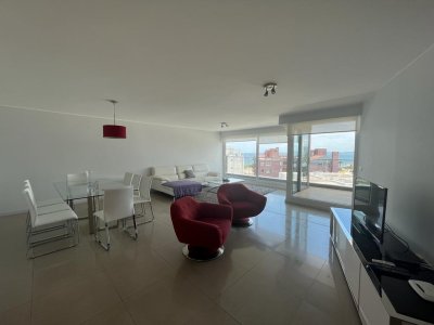 Apartamento en Venta 3 Dormitorios en Mansa, Punta del Este