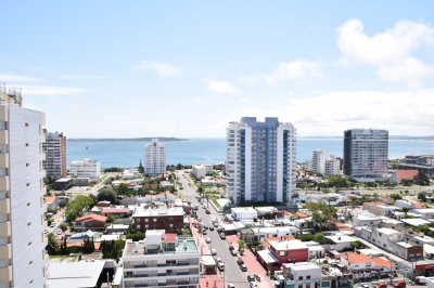 Apartamento en Brava, 1 dormitorios *