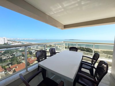 Espectacular apartamento playa mansa 