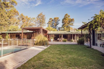 Casa en Venta 5 Dormitorios La Barra