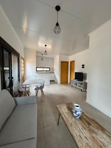 Venta o Alquiler temporal Casa en La Barra 2 Dormitorios