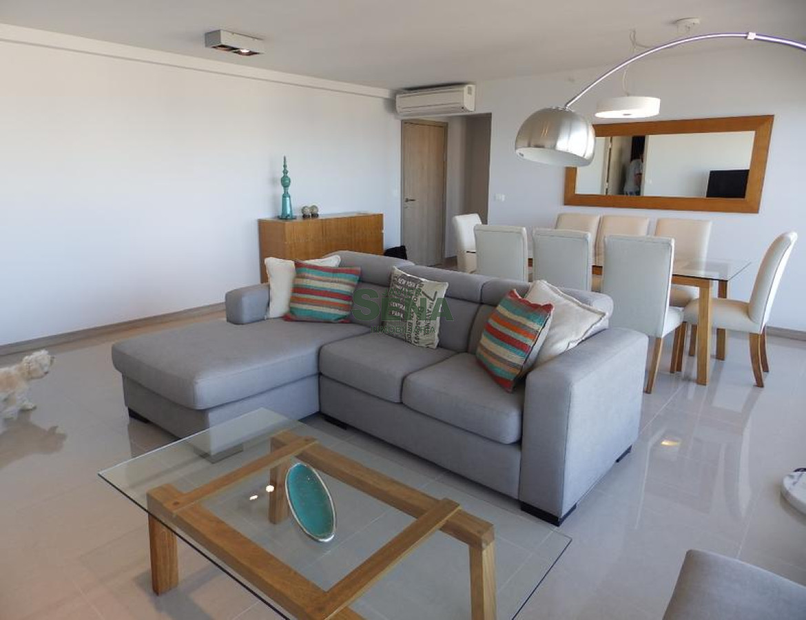 Brava - GoPunta - Portal Inmobiliario de Punta del Este - Maldonado