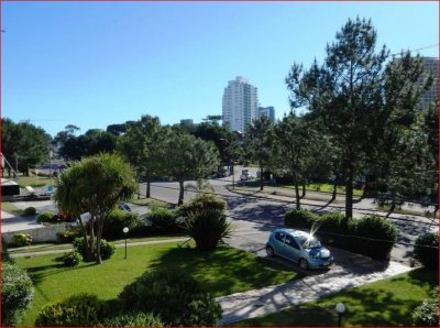 Alquiler de apartamento en la mansa, 1 dormitorio, baño, cerca de todo. 