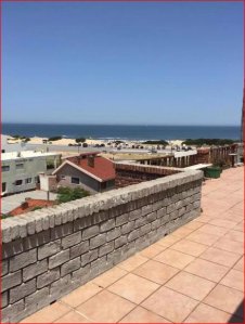 Venta de apartamento en la brava, 3 dormitorios, 2 baños, linda vista.