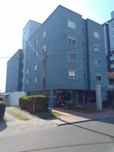 Venta y alquiler de apartamento en el centro de Maldonado, 1 dormitorio, baño, muy lindo lugar.