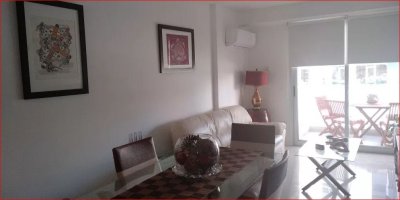 Alquiler de apartamento en la Brava, 2 dormitorios, con servicios.  