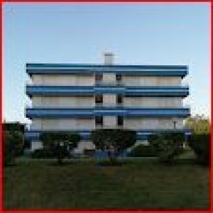 Venta de apartamento en Aydi Grill, 1 dormitorios y medio, baños, balcon, buena vista. 