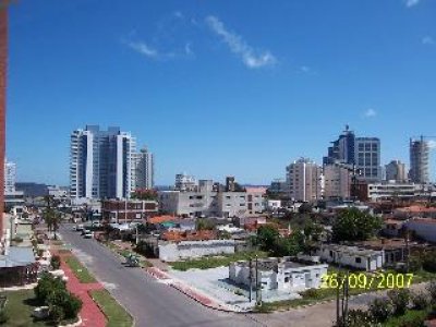 Venta y alquiler en la Brava, 1 dormitorio, baño, con servicios, piscina.