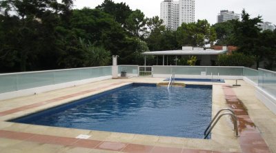 Venta de apartamento en la Mansa, Monoambiente, con servicios.