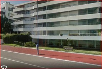 Venta de apartamento en la Peninsula Puerto, 3 dormitorios, 3 baños, gran vista a la bahia, gran terraza, planta baja.