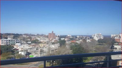 Venta de apartamento en Maldin, 2 dormitorios, baño, buena vista.