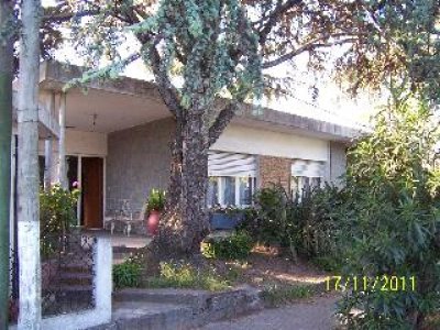 Venta Casa en Maldonado centro, para vivir todo el año.