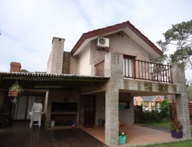 Jardines de Cordoba, 4 dormitorios, 2 baños, lindo lugar para descansar. 