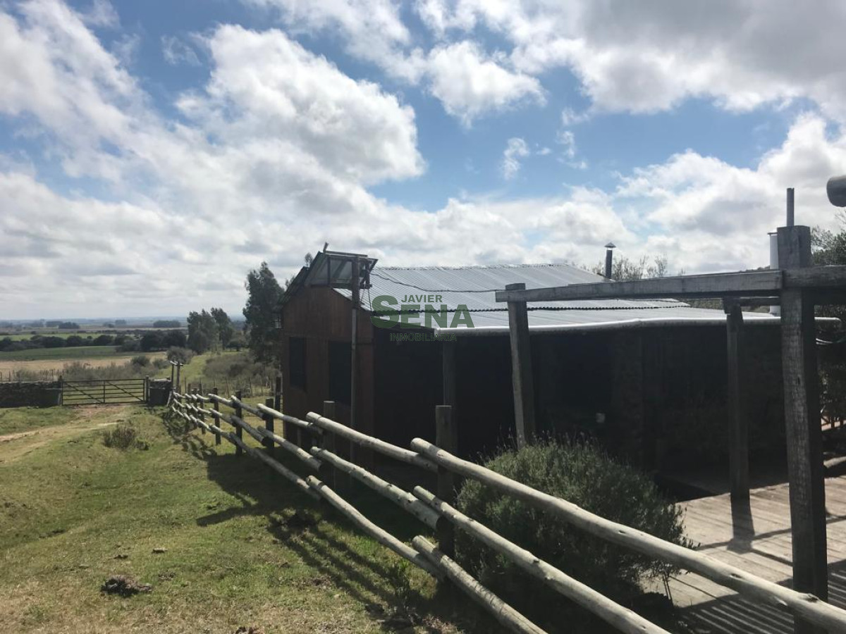 Venta de chacra en sierras de Lavalleja, 2 dormitorios, baño, lindo lugar. - GoPunta - Portal Inmobiliario de Punta del Este - Maldonado