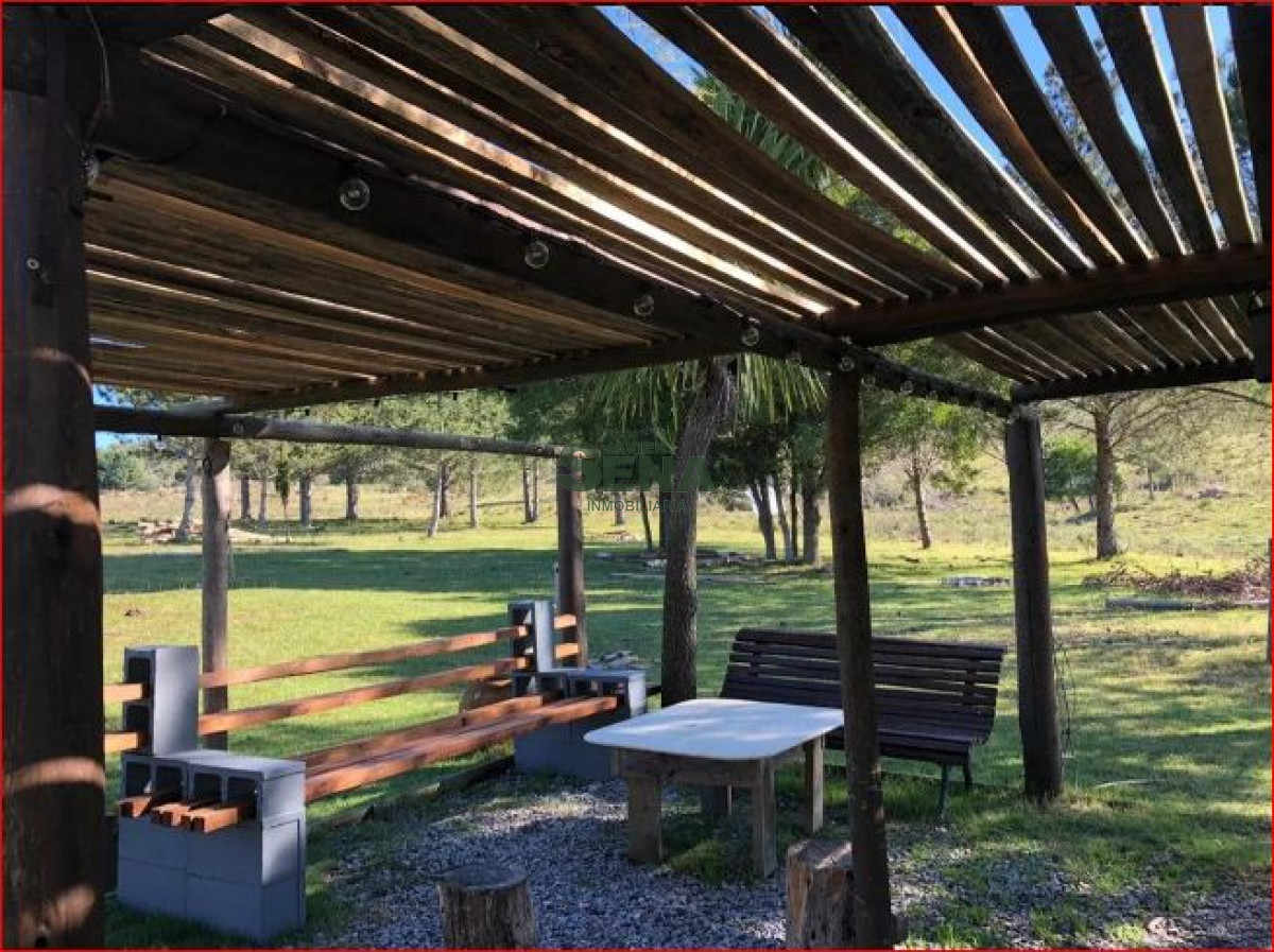Venta de Chacra en los Caracoles, 3 dormitorios, 5 baños, panoramica, buena edificacion - GoPunta - Portal Inmobiliario de Punta del Este - Maldonado