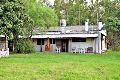 Venta chacra San Carlos, 6 Hectareas con edificacion, arroyo. 