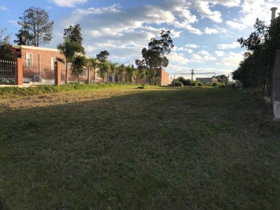 Venta de terreno en Altos de la Laguna, 807 m2 de tierra lindo lugar