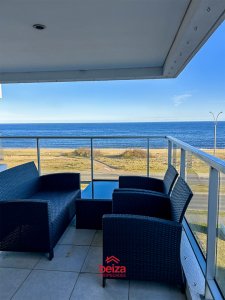Apartamento Frente al Mar en Mansa, Punta del Este