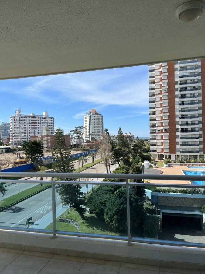 Apartamento de 1 dormitorio