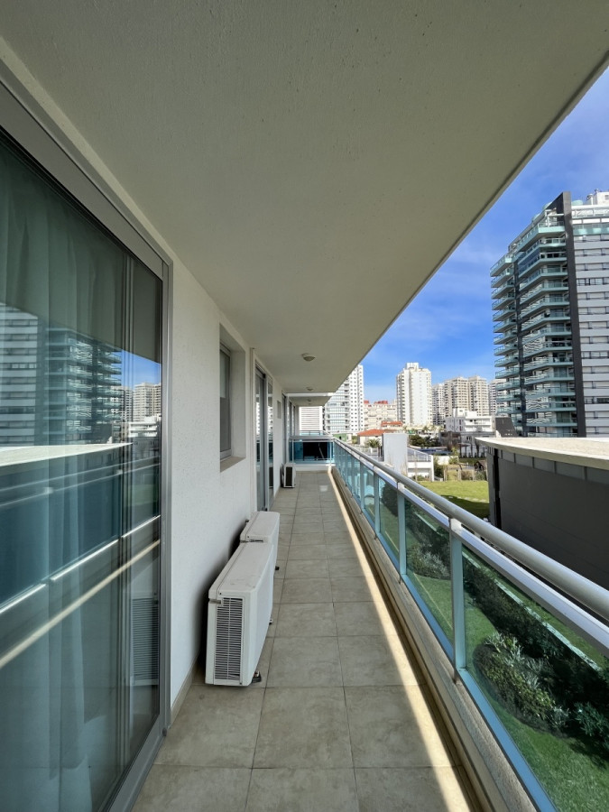 Apartamento de 2 dormitorios - 