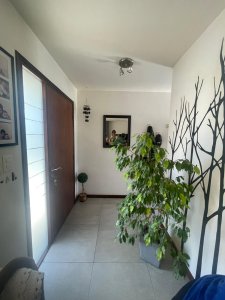 Muy buena ubicación a metros de la costa